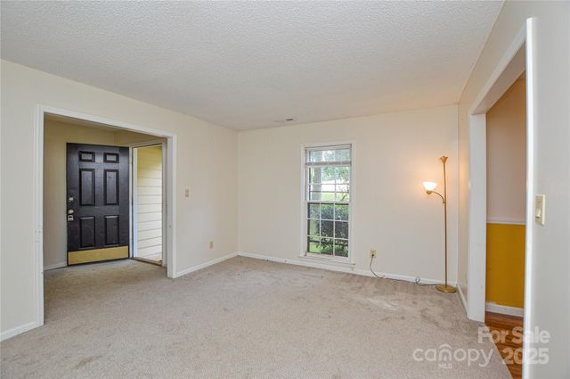 902 Eldorado Avenue, Charlotte, NC 28262