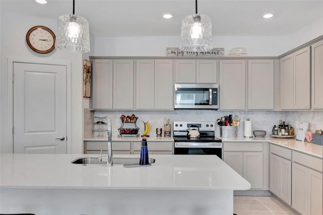 3846 OBSIDIAN DRIVE, Spring Hill, FL 34609