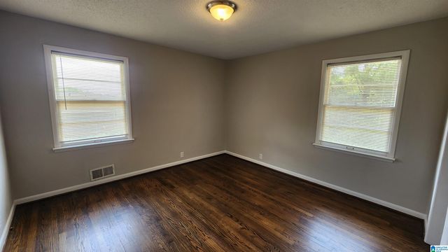 202 MABELON COURT, Hueytown, AL 35023