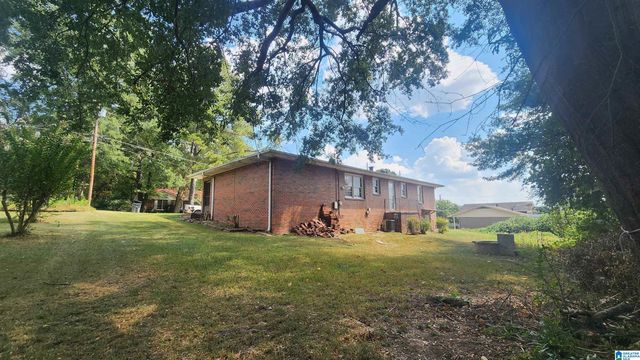 202 MABELON COURT, Hueytown, AL 35023