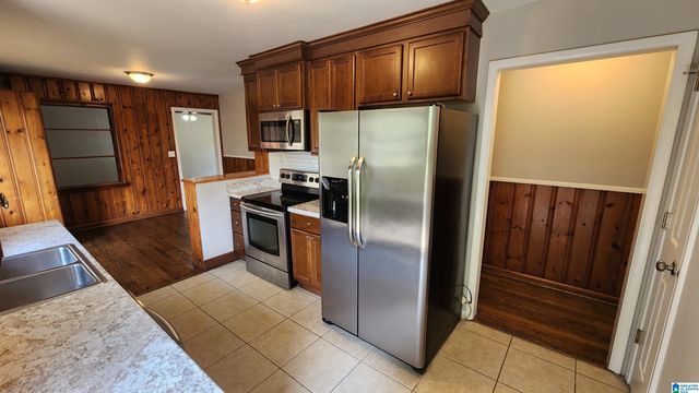 202 MABELON COURT, Hueytown, AL 35023