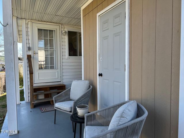 1527 Edgemont Avenue, Bristol, TN 37620