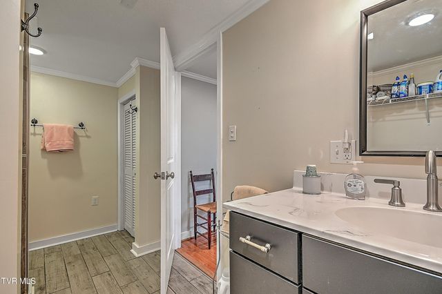 1527 Edgemont Avenue, Bristol, TN 37620