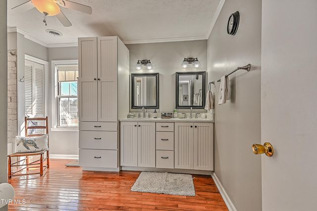 1527 Edgemont Avenue, Bristol, TN 37620