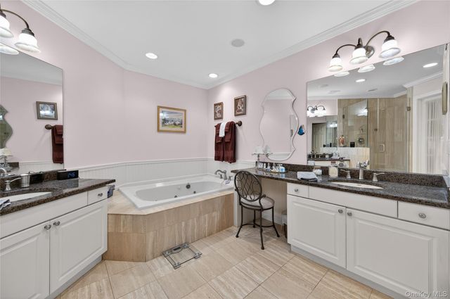 2 Crescent Court, Centerport, NY 11721