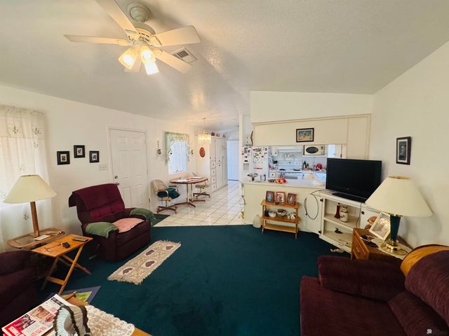 9628 33 Ln, Yuma, AZ 85365