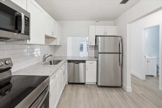 428 Grove Isle Circle, Vero Beach, FL 32962