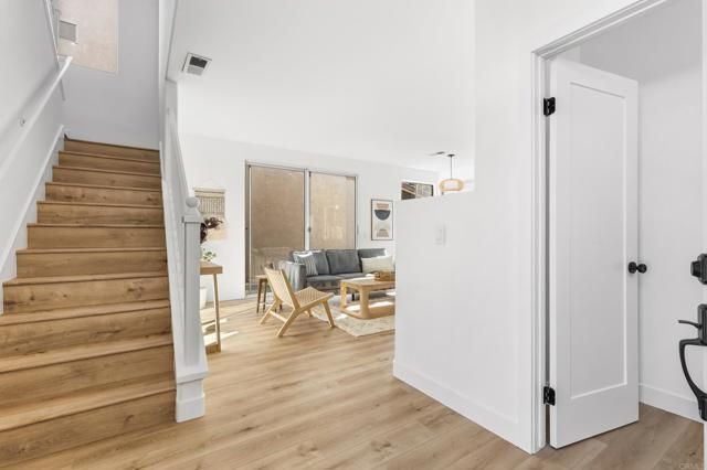 8727 Westmore Road 24, San Diego, CA 92126