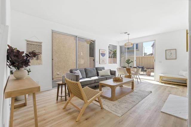 8727 Westmore Road 24, San Diego, CA 92126