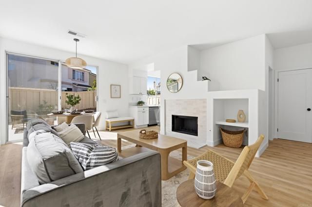 8727 Westmore Road 24, San Diego, CA 92126