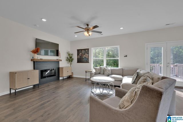 7184 PINE MOUNTAIN CIRCLE, Gardendale, AL 35071