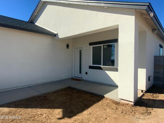 32230 N CENTER Street, Wittmann, AZ 85361