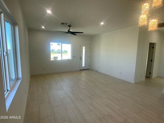 32230 N CENTER Street, Wittmann, AZ 85361