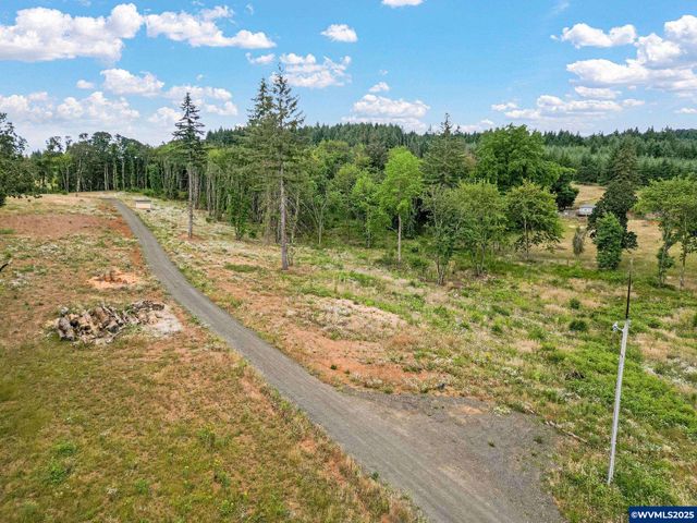 2170 Cherry Knoll Rd, Dallas, OR 97338