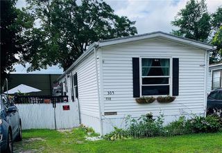 245 Manton Street, Pawtucket, RI 02861