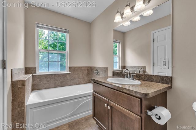41590 Mitchell Road, Novi, MI 48377