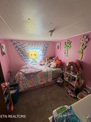 10041 Rutledge Pike, Corryton, TN 37721