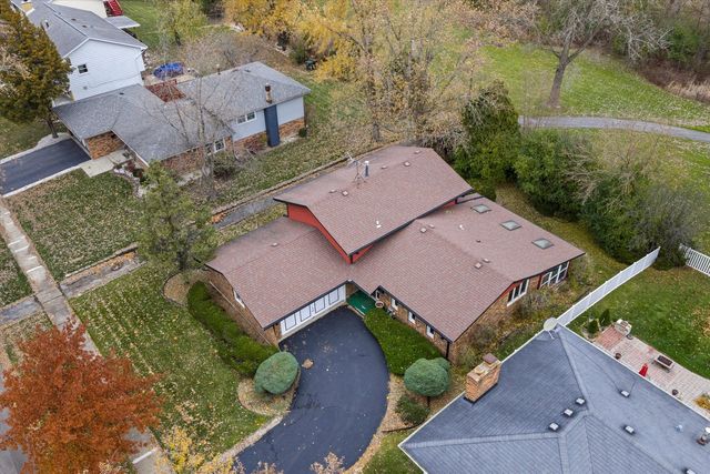 17731 LARKSPUR Lane, Homewood, IL 60430