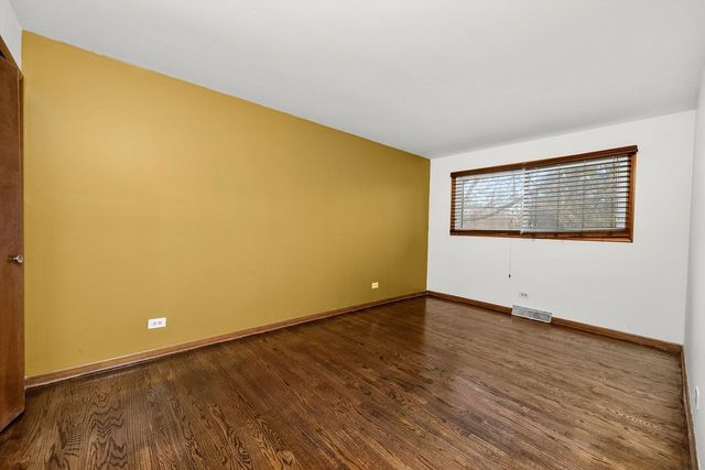 17731 LARKSPUR Lane, Homewood, IL 60430