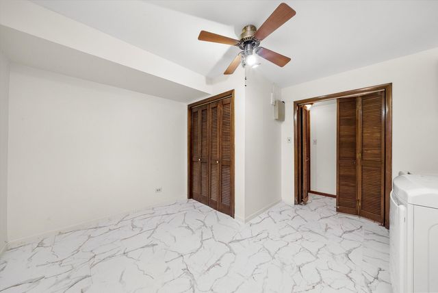 17731 LARKSPUR Lane, Homewood, IL 60430