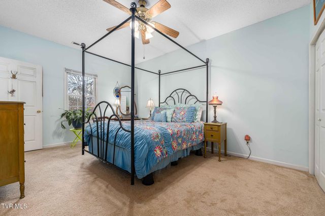 7 Cherokee Ridge Court 7, Johnson City, TN 37604