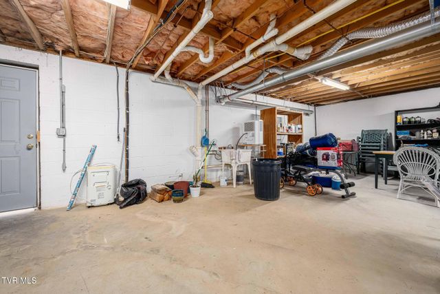 7 Cherokee Ridge Court 7, Johnson City, TN 37604