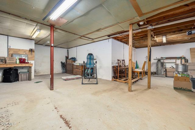 7 Cherokee Ridge Court 7, Johnson City, TN 37604