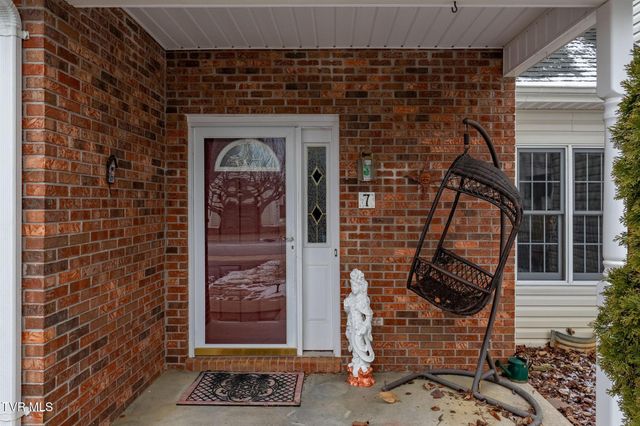 7 Cherokee Ridge Court 7, Johnson City, TN 37604