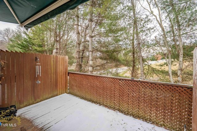 7 Cherokee Ridge Court 7, Johnson City, TN 37604