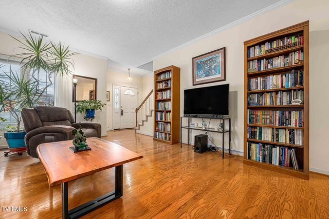 7 Cherokee Ridge Court 7, Johnson City, TN 37604