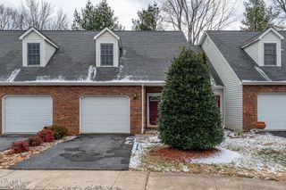 7 Cherokee Ridge Court 7, Johnson City, TN 37604