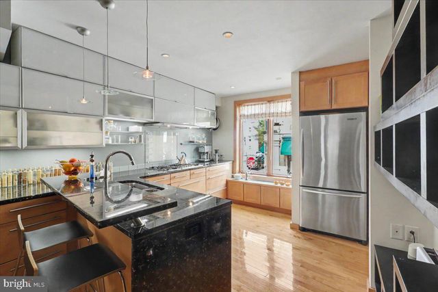 642 FITZWATER ST, Philadelphia, PA 19147