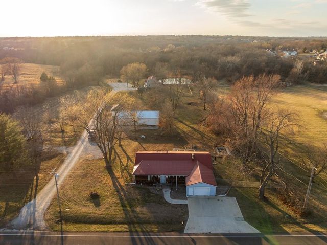 1208 S Cedar Street, Belton, MO 64012