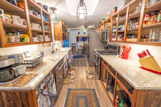 1208 S Cedar Street, Belton, MO 64012