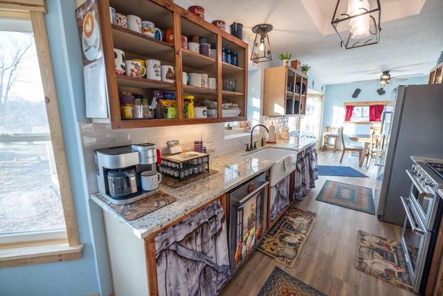 1208 S Cedar Street, Belton, MO 64012