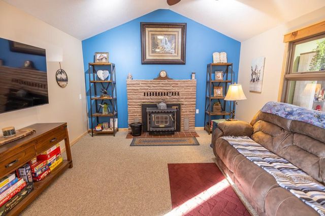 1208 S Cedar Street, Belton, MO 64012