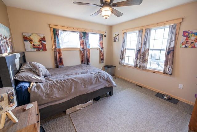 1208 S Cedar Street, Belton, MO 64012