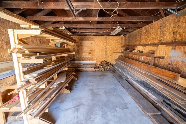 1208 S Cedar Street, Belton, MO 64012