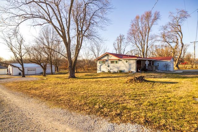 1208 S Cedar Street, Belton, MO 64012