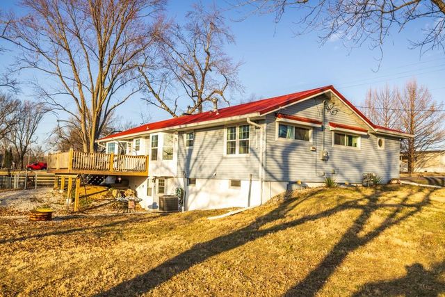 1208 S Cedar Street, Belton, MO 64012