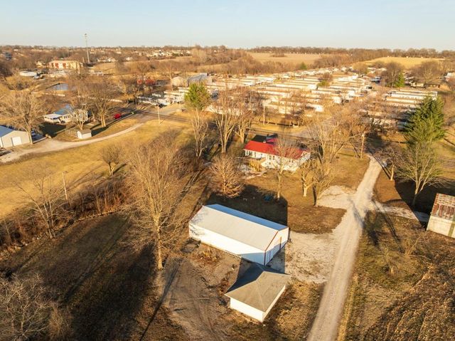 1208 S Cedar Street, Belton, MO 64012