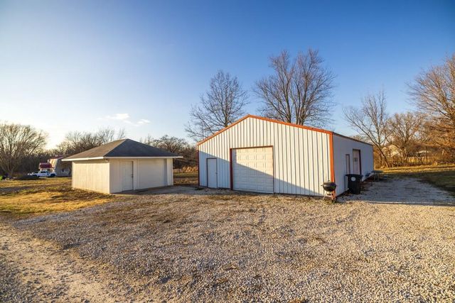 1208 S Cedar Street, Belton, MO 64012