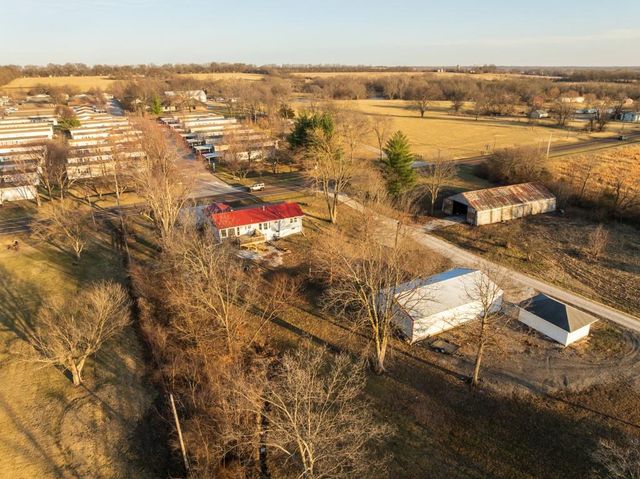 1208 S Cedar Street, Belton, MO 64012