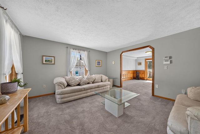 177 Ridge Road, Nashua, NH 03062
