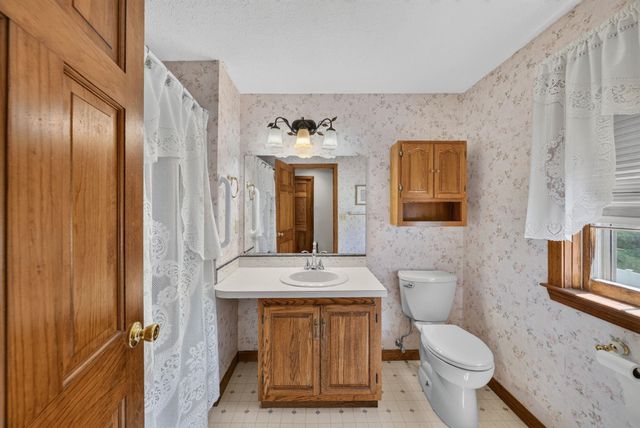 177 Ridge Road, Nashua, NH 03062