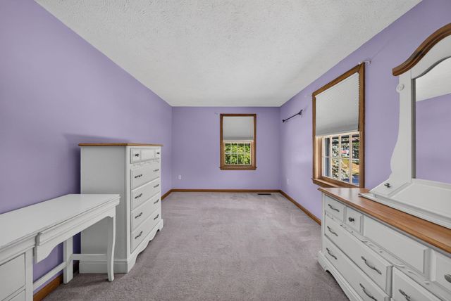 177 Ridge Road, Nashua, NH 03062