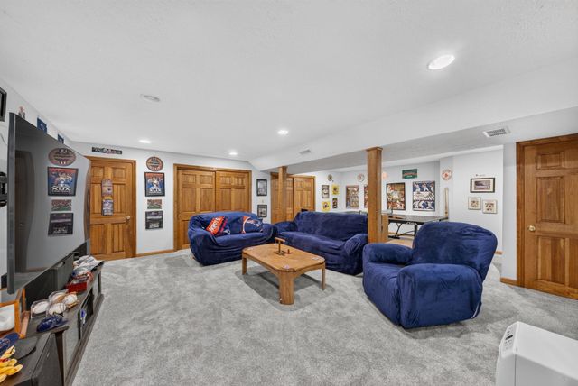 177 Ridge Road, Nashua, NH 03062