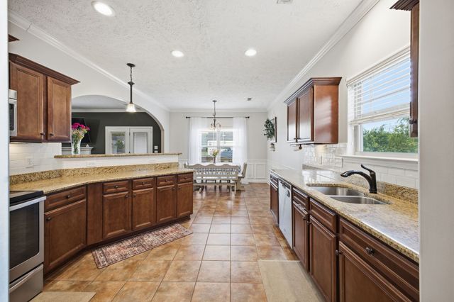 1026 Pinnacle Hills Dr, Murfreesboro, TN 37128