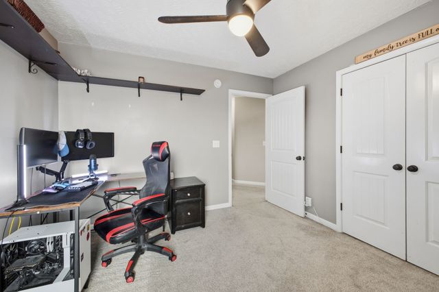 1026 Pinnacle Hills Dr, Murfreesboro, TN 37128