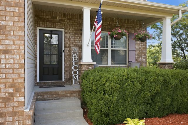 1026 Pinnacle Hills Dr, Murfreesboro, TN 37128